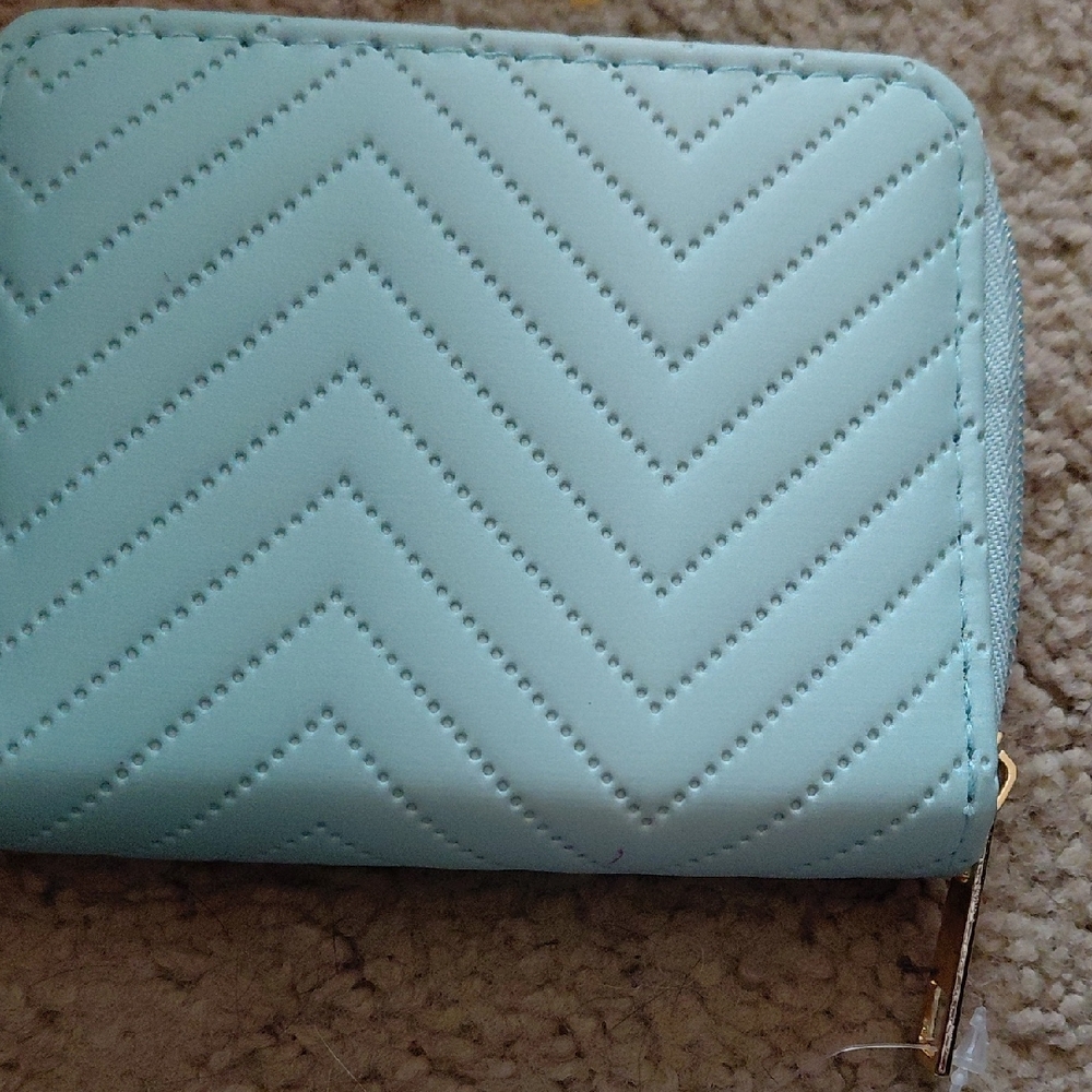 Elegant Chevron Patterned Wallet